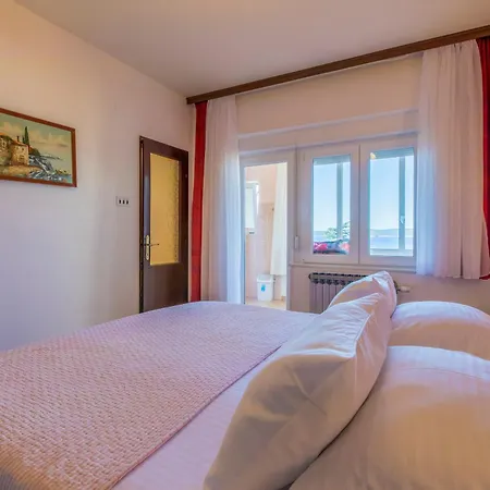 And Dotli Appartement Selce