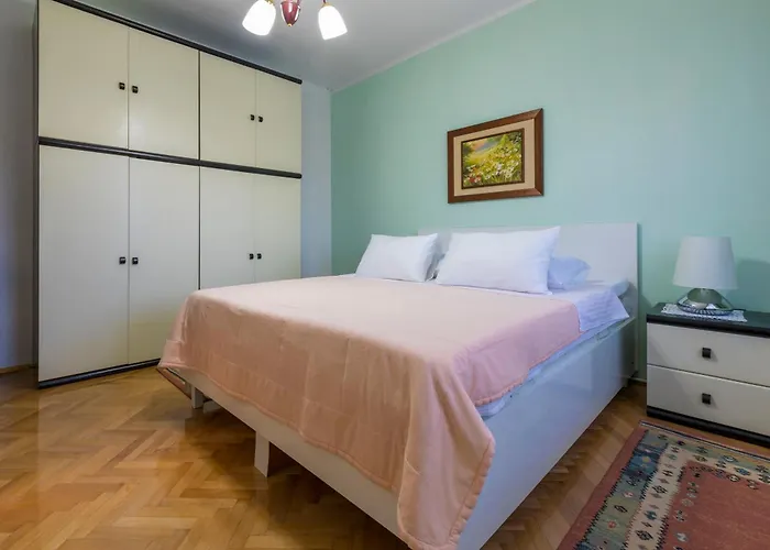 Appartement And Dotli *